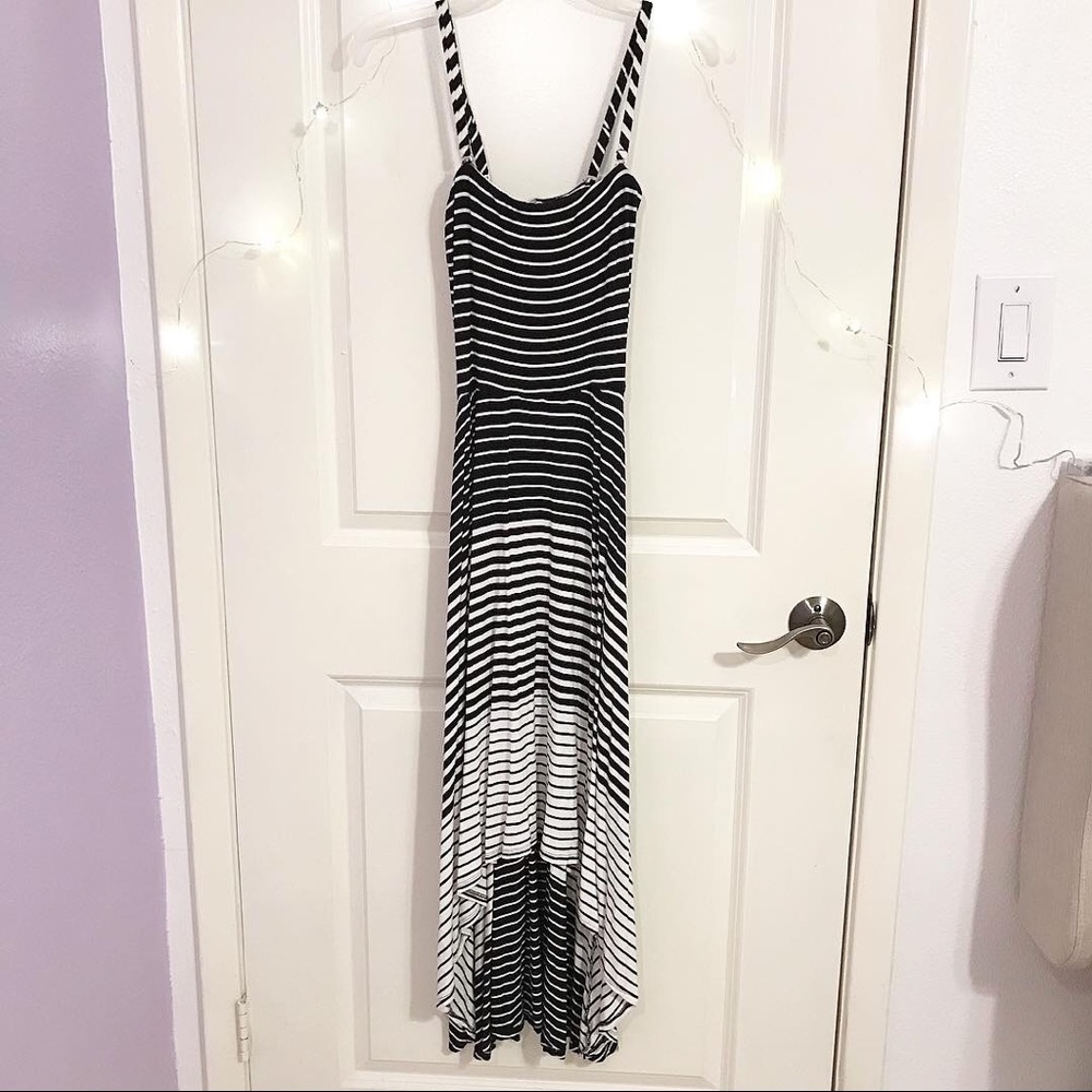 A Black&White Stripe High-Low Dress